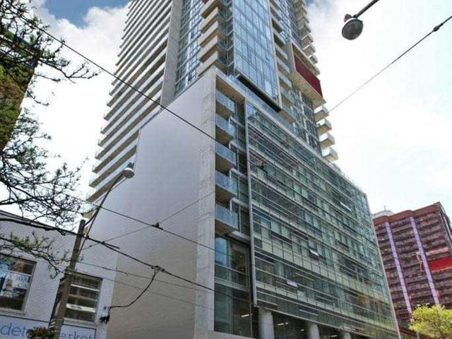 1008 - 375 King St W