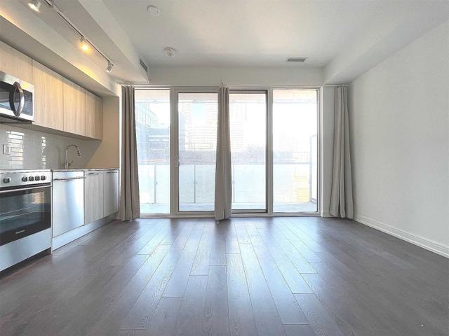 708 - 28 Wellesley St E