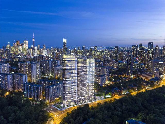 803 - 575 Bloor St E