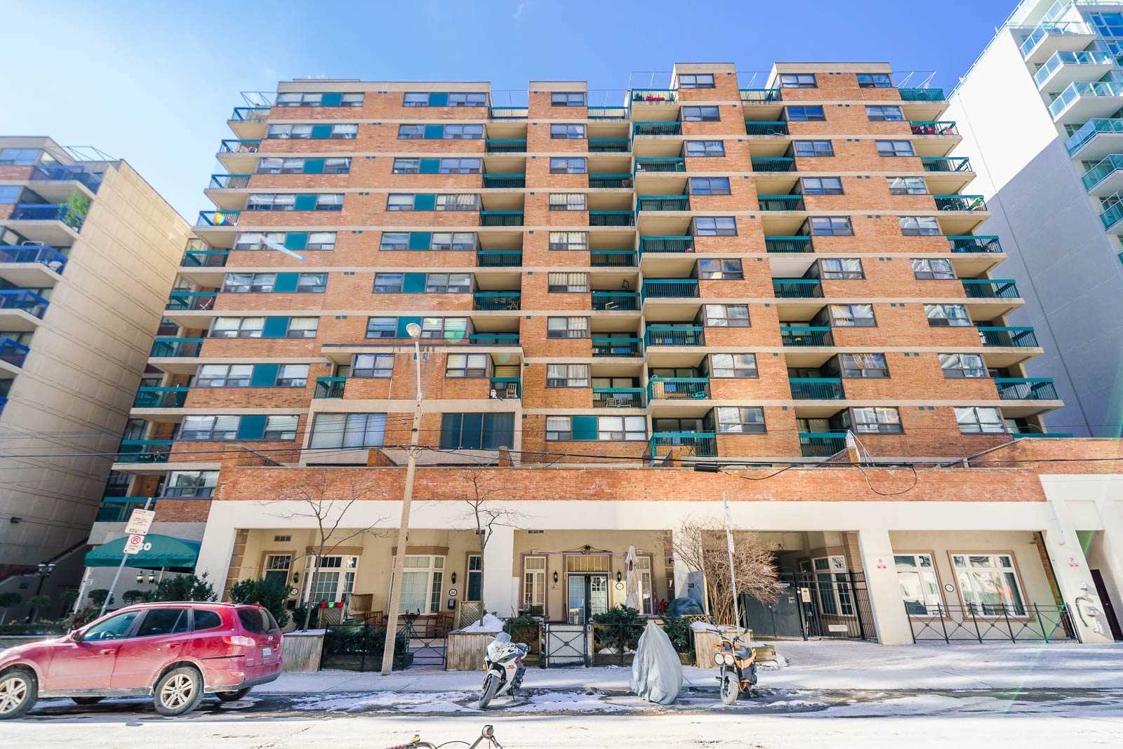 517 80 St Patrick St, Toronto Terminated, C5111956 Condos.ca