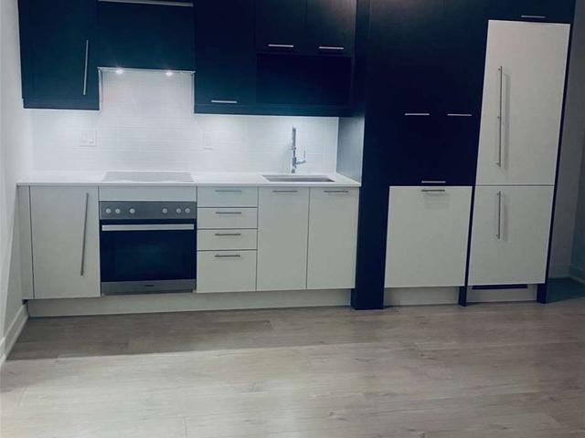 514 - 199 Richmond  St W