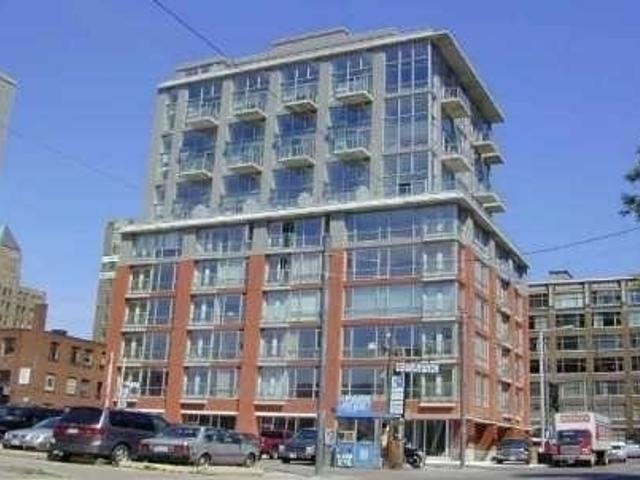 207 - 36 Charlotte St