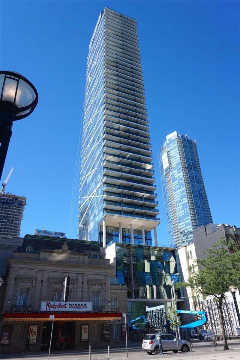 1505 224 King St W, Toronto