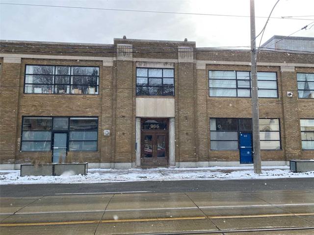 206 - 365 Dundas St E