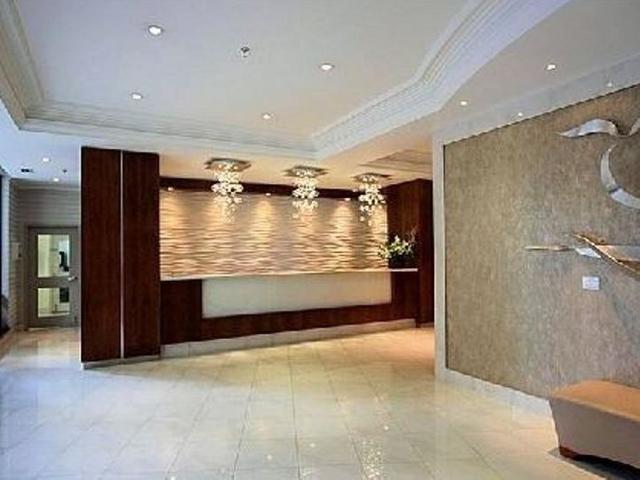 607 - 300 Bloor St E