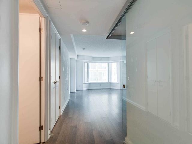 2508 - 155 Yorkville Ave