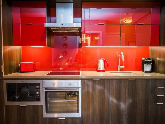 3808 - 300 Front St W