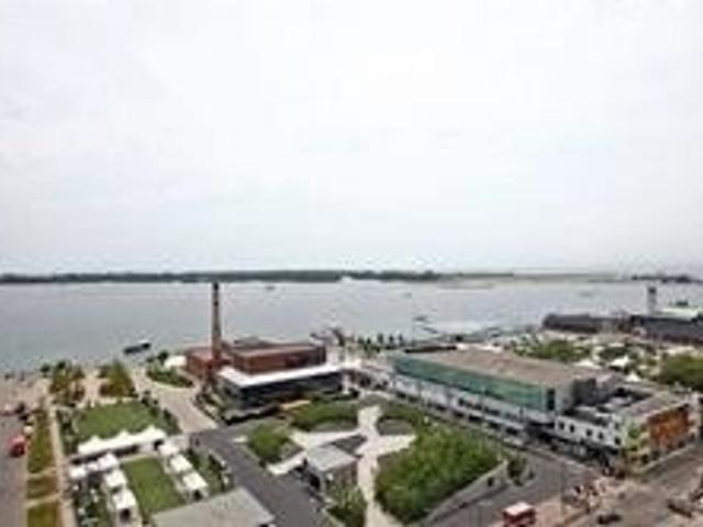 1611 - 208 Queens Quay St W