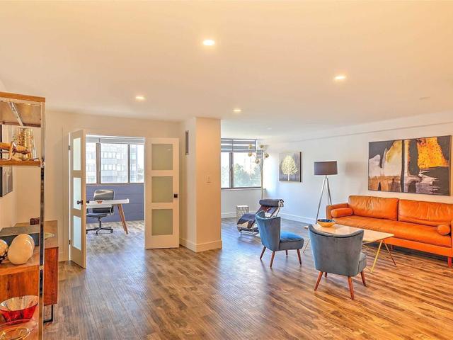 501 - 90 Fisherville Rd