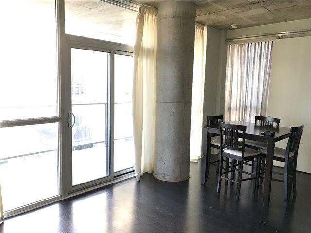 1017 - 478 King St W