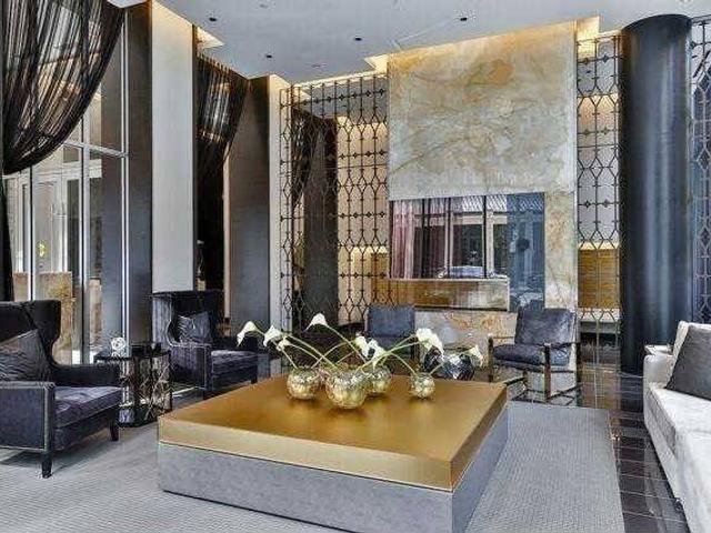 804 - 32 Davenport Rd