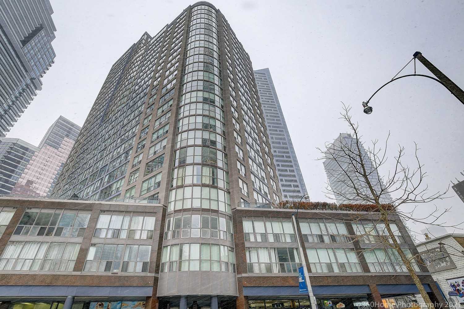 1011 24 Wellesley St W, Toronto Expired, C5118396 Condos.ca
