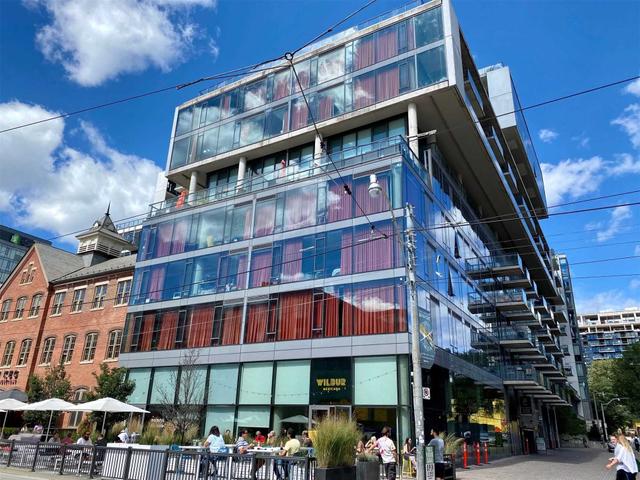 1106 - 560 King St W