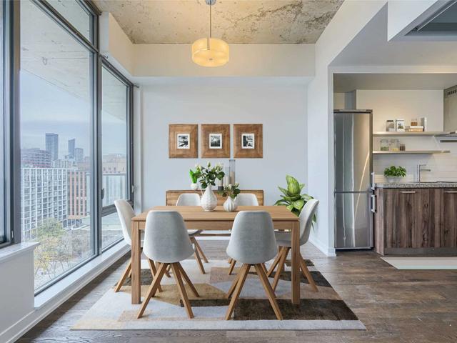 1106 - 560 King St W