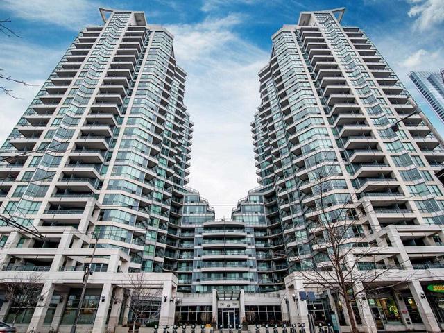 1801 - 228 Queens Quay W