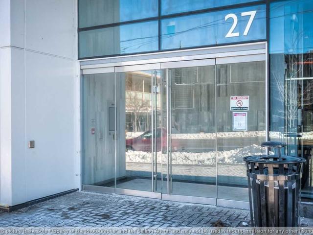 1016W - 27 Bathurst St