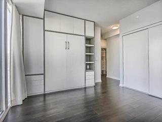 1608 - 435 Richmond St W
