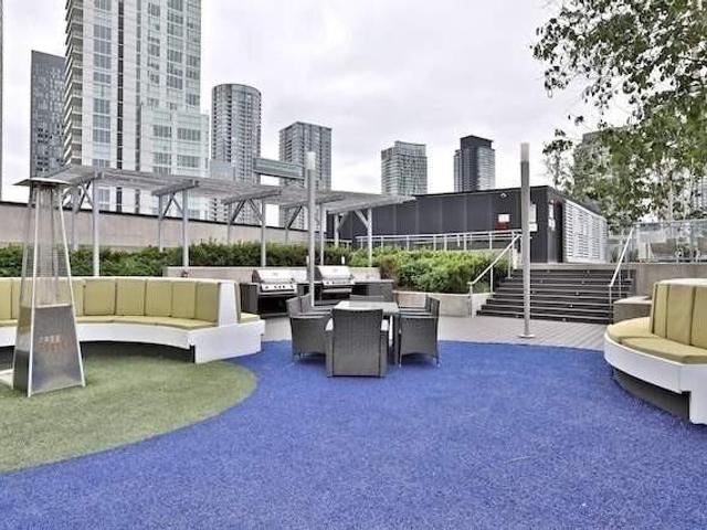 1502 - 38 Dan Leckie Way