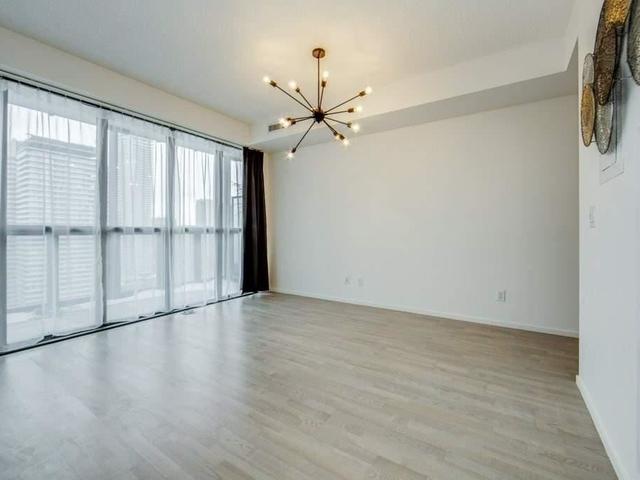 4105 - 101 Charles St E