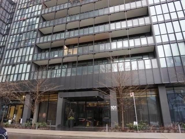 #302 - 101 Charles St E