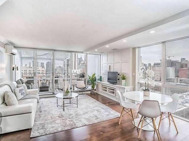 14D - 86 Gerrard St E