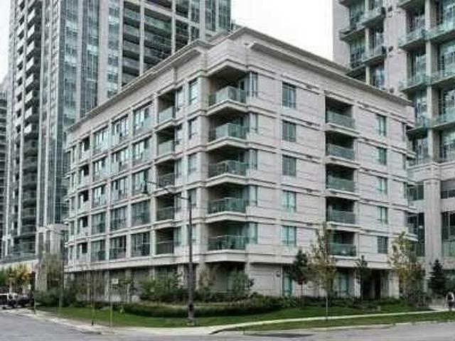 403 - 19 Avondale Ave