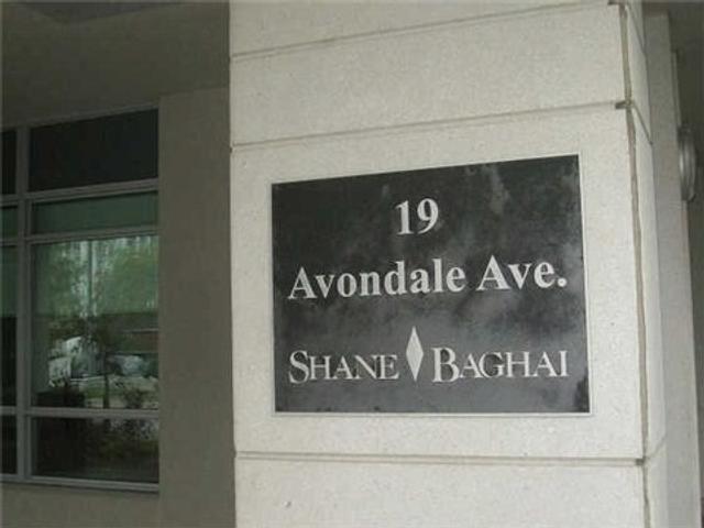 403 - 19 Avondale Ave