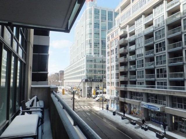 301 - 263 Wellington St