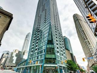 2612 - 8 The Esplanade Ave