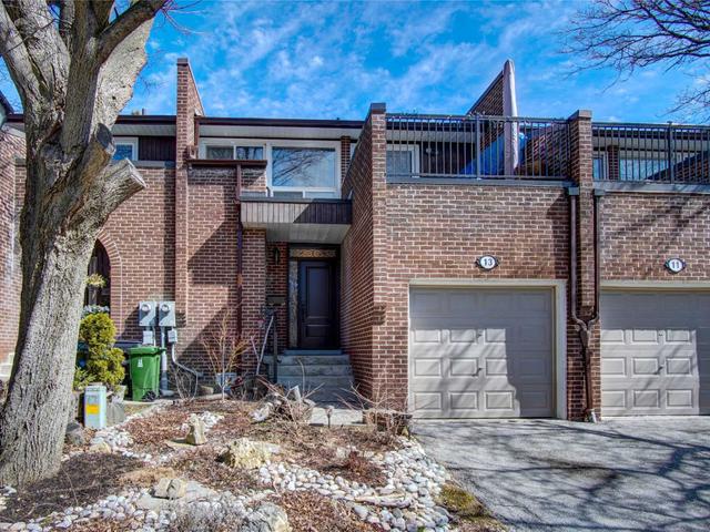 13 Sea Hawk Way
