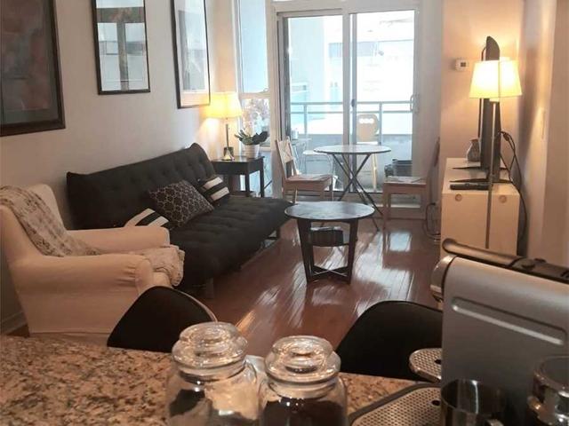 516 - 736 Spadina Ave