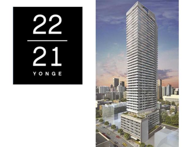 4003 - 2221 Yonge St