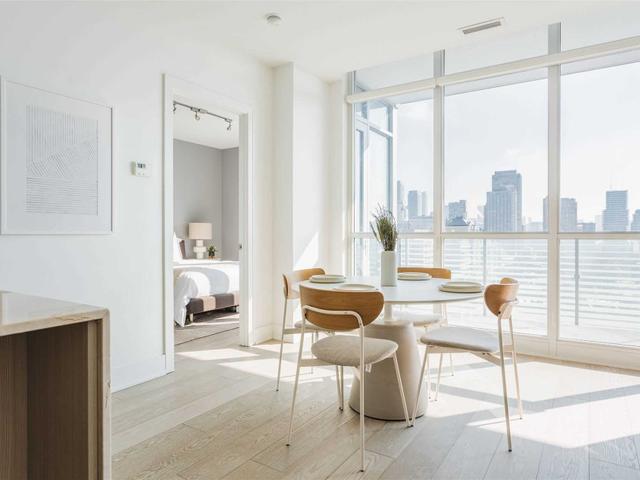 1102 - 170 Avenue Rd