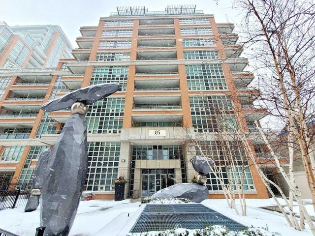 1807 - 85 East Liberty St