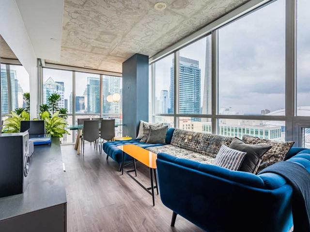 2205 - 88 Blue Jays Way