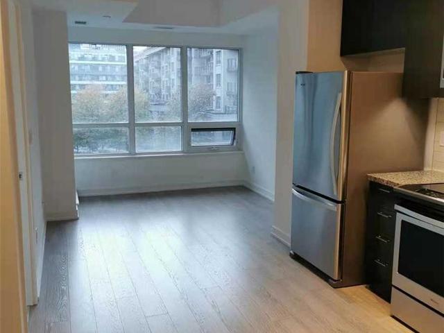 318 - 621 Sheppard Ave E