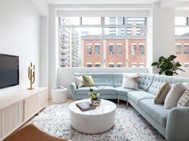 301 - 80 Sherbourne St