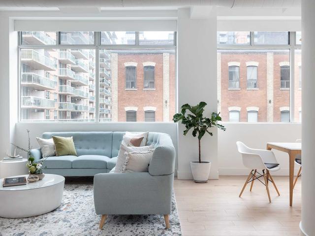 301 - 80 Sherbourne St