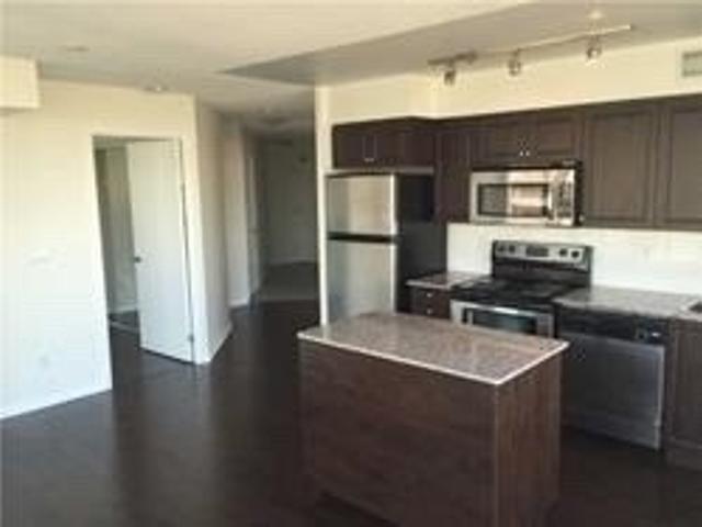 1563 - 209 Fort York Blvd