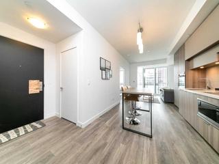 5112 - 8 Eglinton Ave E