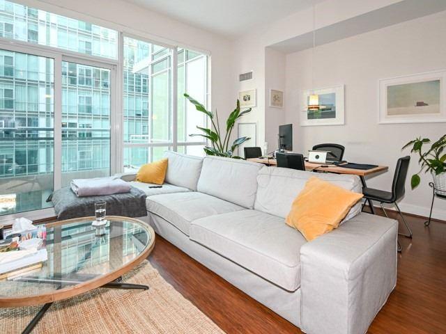 S438 - 112 George St