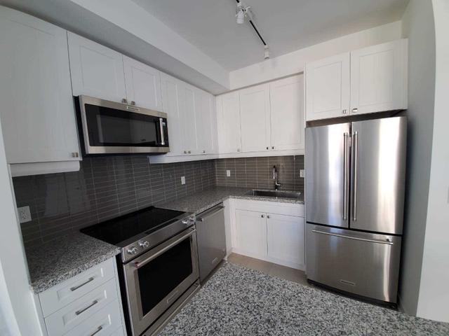 GPH08 - 621 Sheppard Ave