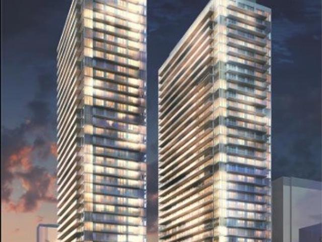 701 St - 195 Redpath Ave