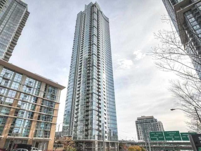 1902 - 35 Mariner Terr