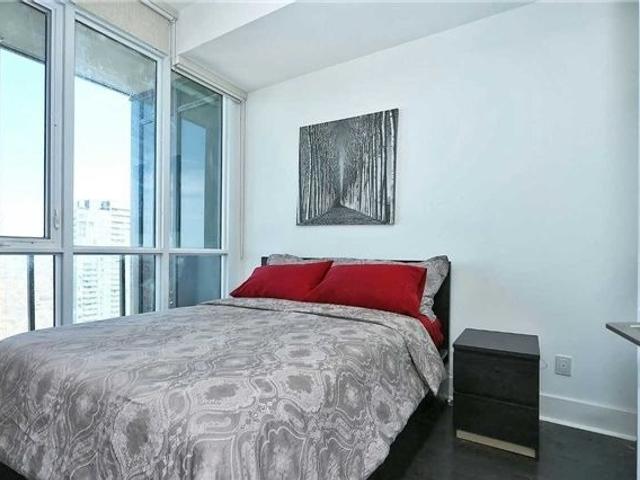 3003 - 32 Davenport Rd