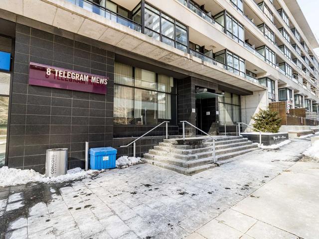 1210 - 8 Telegram Mews