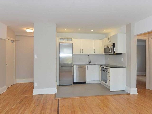 307 - 110 Oriole Pkwy