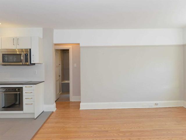 307 - 110 Oriole Pkwy