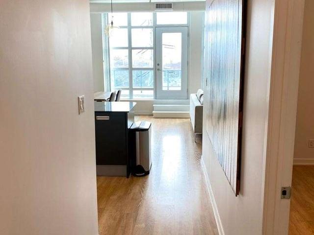 527 - 380 Macpherson Ave S