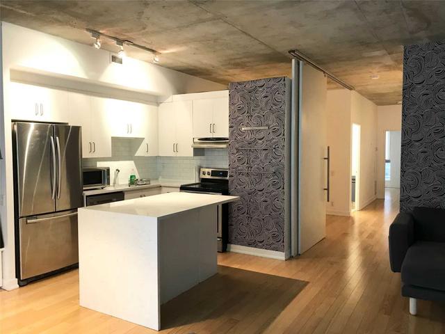 307 - 36 Charlotte St